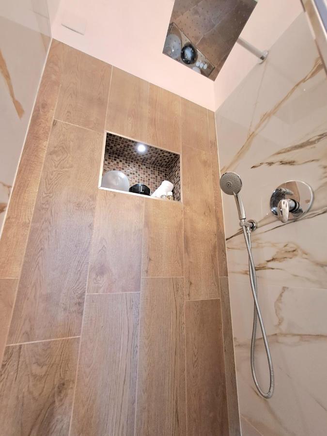 Apartment Sophie 45 Ferrara Bagian luar foto