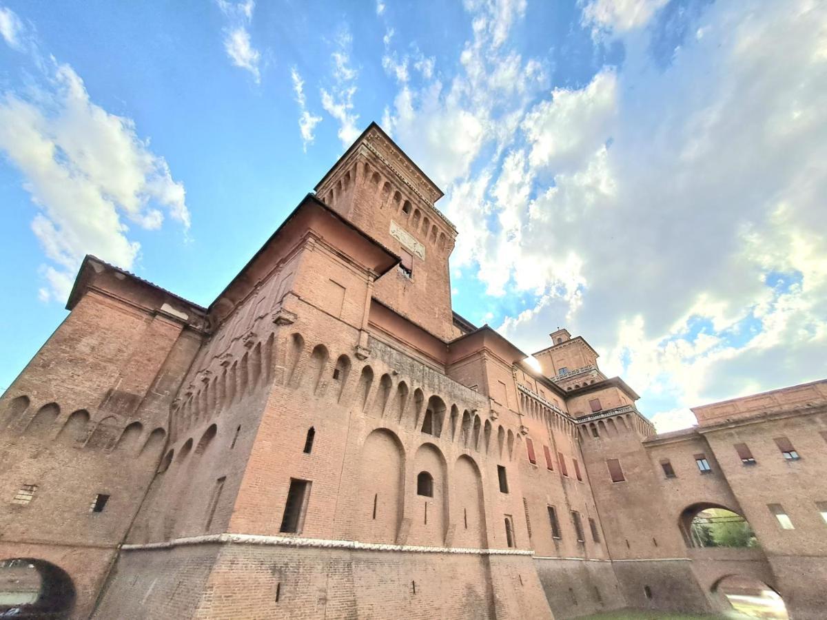 Apartment Sophie 45 Ferrara Bagian luar foto